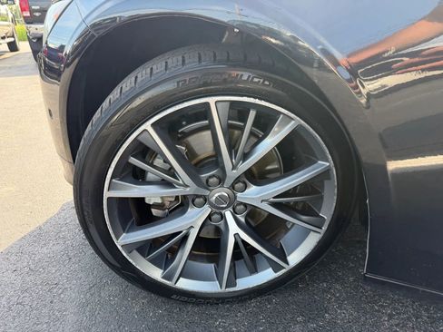 Used 2018 Volvo S90 T5 Momentum w/ Convenience Package FWD image 41