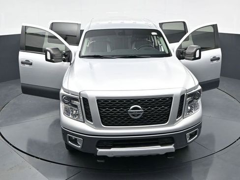 Used 2018 Nissan Titan PRO-4X w/ Pro-4x Convenience Package image 45