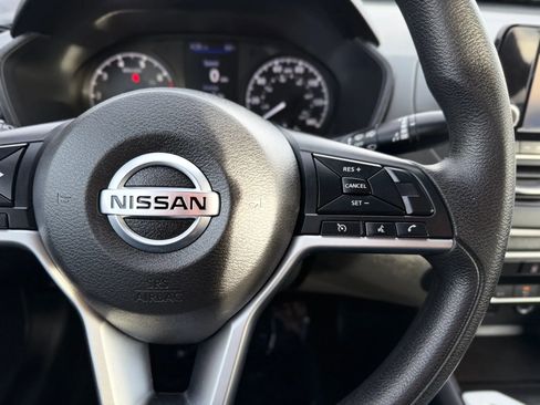 Used 2022 Nissan Altima 2.5 S FWD image 25