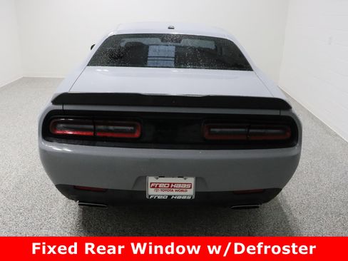 Used 2021 Dodge Challenger R/T w/ Blacktop Package image 8