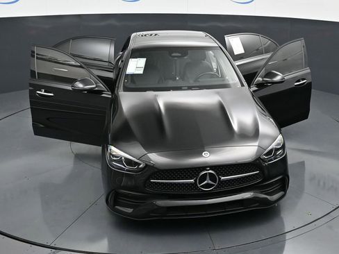Used 2023 Mercedes-Benz C 300 Sedan image 25