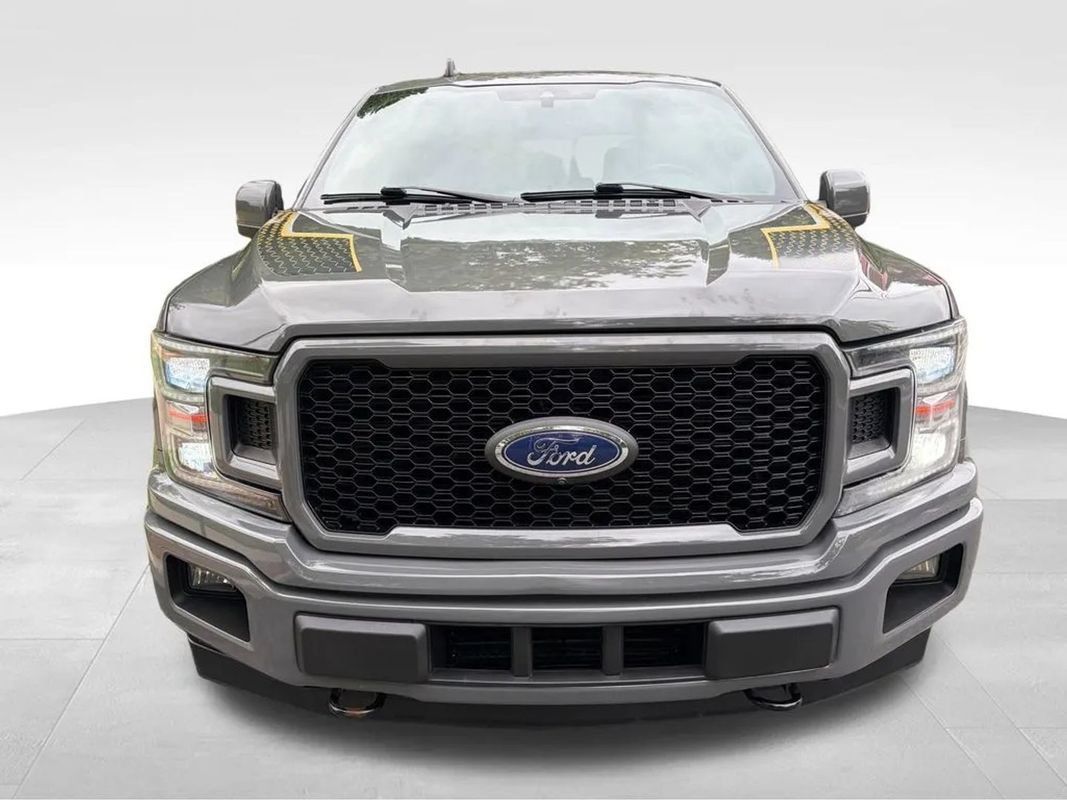 Used 2020 Ford F150 Lariat w/ Equipment Group 502A Luxury AWD/4WD image 11
