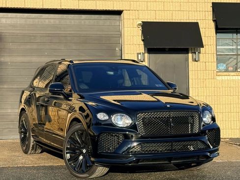 Used 2022 Bentley Bentayga Speed image 1