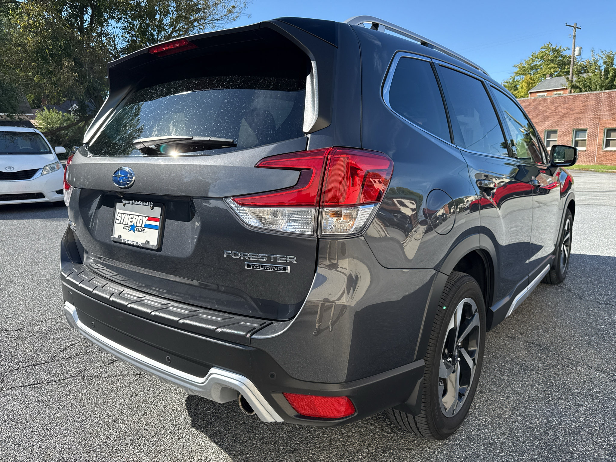 Used 2024 Subaru Forester Touring AWD/4WD image 5