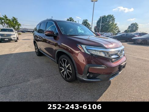 Used 2021 Honda Pilot Touring image 2