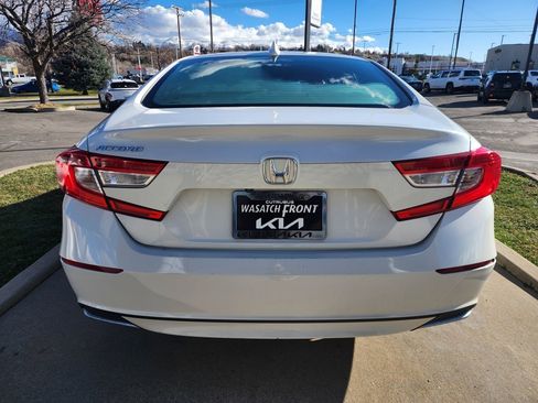 Used 2019 Honda Accord LX image 6