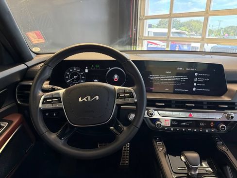 Certified 2024 Kia Telluride SX FWD image 33