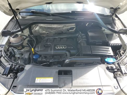 Used 2017 Audi Q3 2.0T Premium AWD/4WD image 28