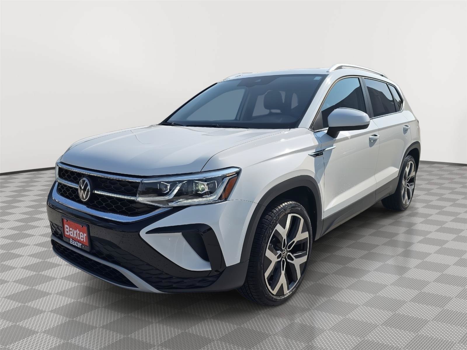 Certified 2023 Volkswagen Taos SEL AWD/4WD image 3