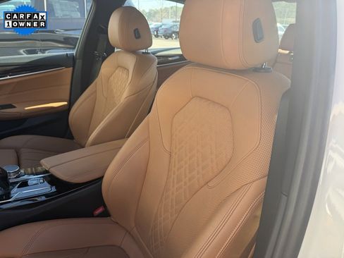 Certified 2023 BMW 530i w/ Convenience Package image 3