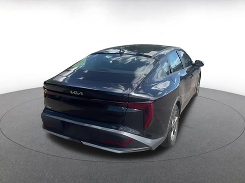 Used 2025 Kia K4 FWD image 12
