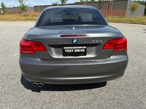 Used 2012 BMW 328i Convertible image 4