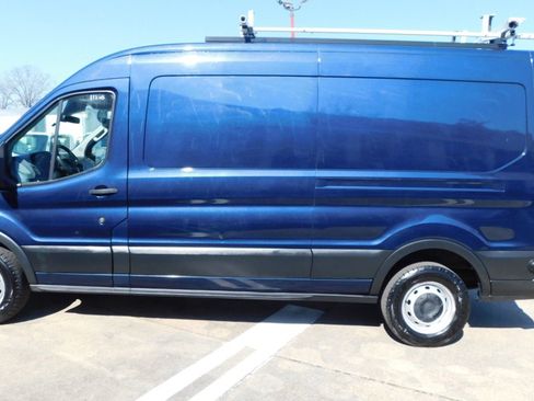 Used 2019 Ford Transit 250 148 Medium Roof image 7