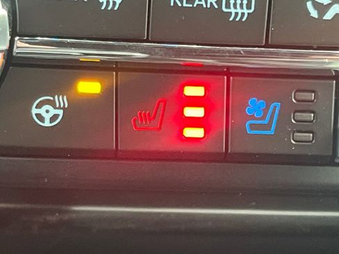 New 2026 Ford F150 Platinum w/ Equipment Group 702A High image 18