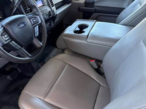 Used 2020 Ford F150 XL w/ Equipment Group 101A Mid RWD image 5