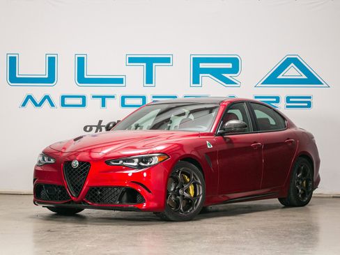 Used 2024 Alfa Romeo Giulia Quadrifoglio image 22