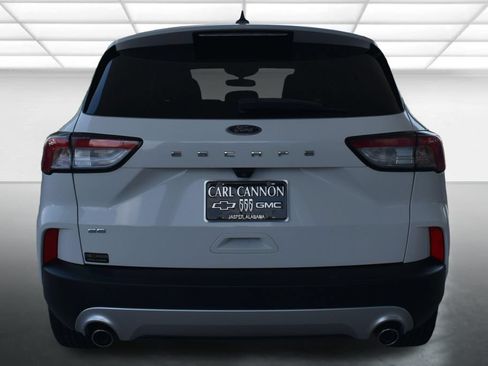 Used 2020 Ford Escape SE FWD image 11