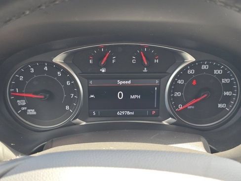 Used 2024 GMC Terrain SLT FWD image 28