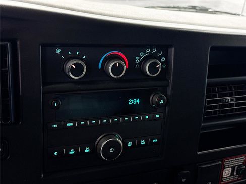 New 2026 GMC Savana 4500 w/ Driver Convenience Package image 8