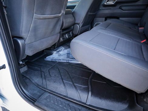 Used 2024 Chevrolet Silverado 2500 LT w/ Convenience Package AWD/4WD image 31