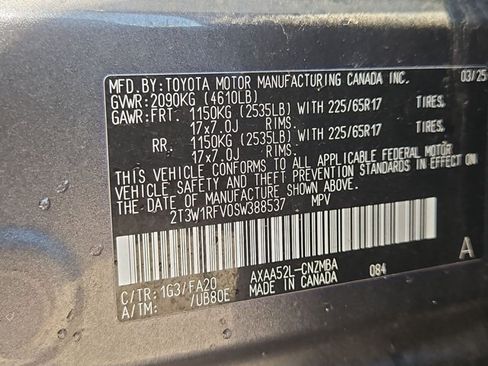 Used 2025 Toyota RAV4 XLE FWD image 17