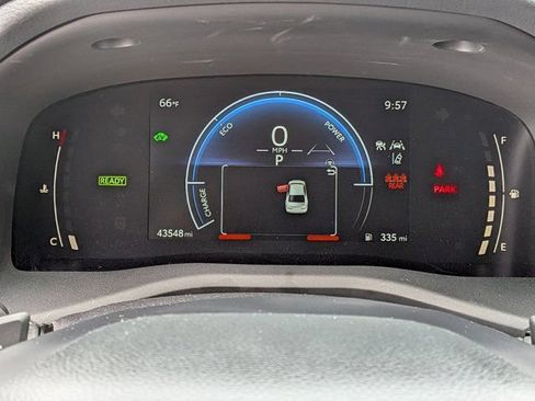 Used 2025 Toyota Camry SE FWD image 23