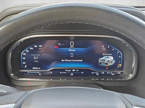 Used 2024 Chevrolet Suburban LT RWD image 11