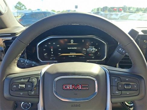 New 2026 GMC Sierra 1500 SLE w/ X31 Off-Road Package image 15