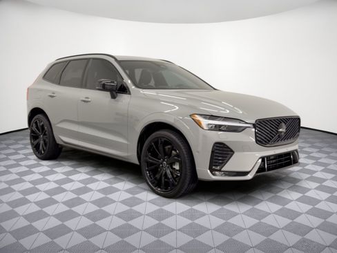 Used 2026 Volvo XC60 B5 Ultra w/ Climate Package AWD/4WD image 7