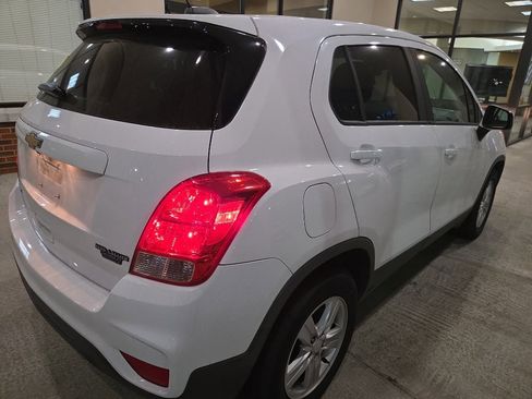 Used 2020 Chevrolet Trax LS w/ Tint and Cruise Package image 6