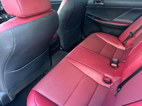 Certified 2023 Lexus IS 300 300 w/ Premium Package image 15