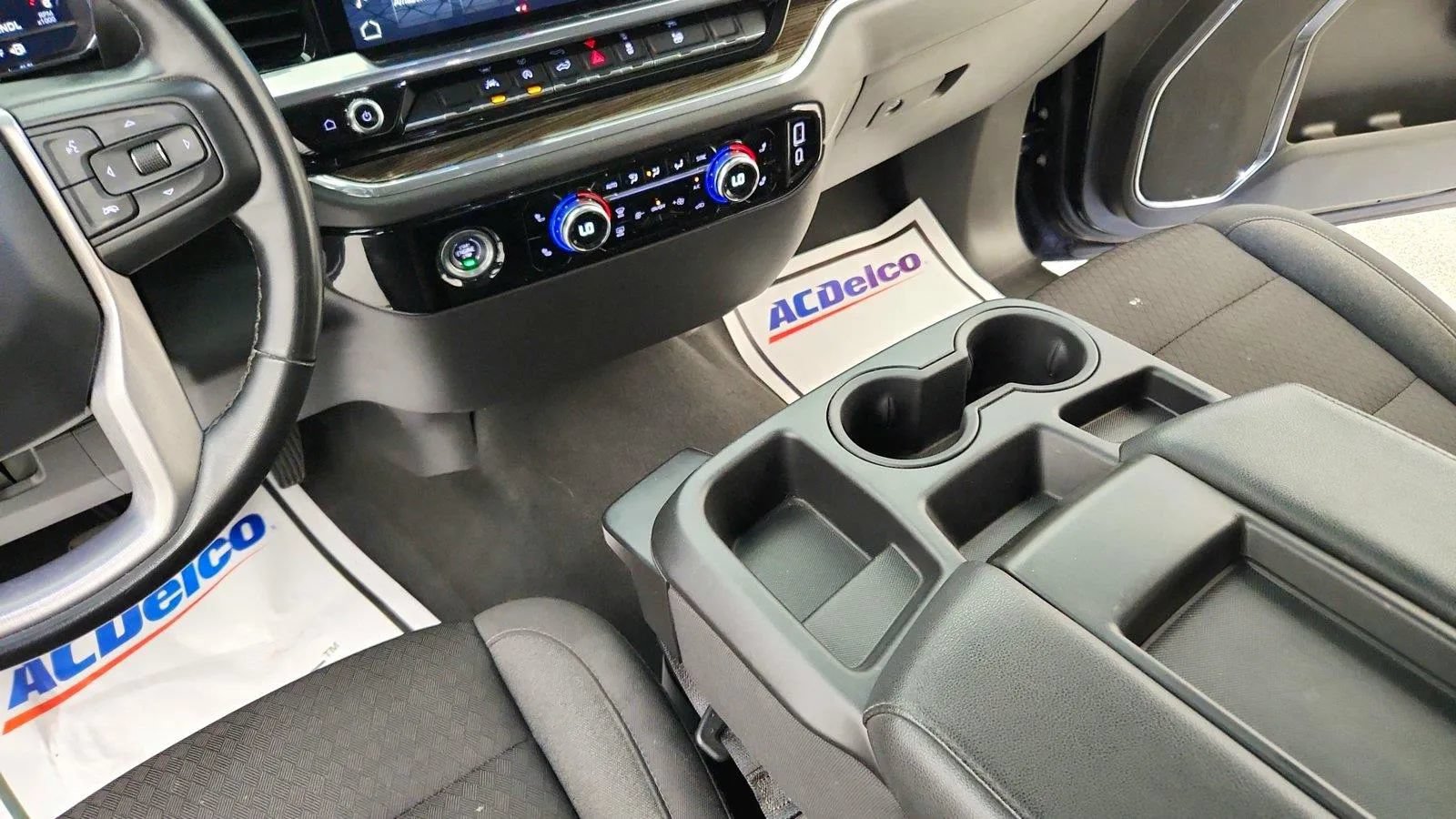 Used 2024 GMC Sierra 1500 Elevation AWD/4WD image 27