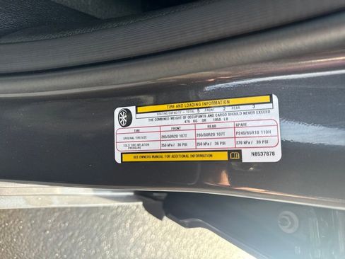 Used 2022 Jeep Grand Cherokee Overland w/ Adv Protech Group III image 39