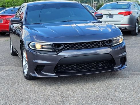 Used 2020 Dodge Charger SXT w/ Leather Interior Group RWD image 20