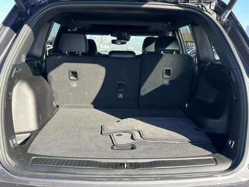 Used 2023 Jeep Grand Cherokee Altitude image 20