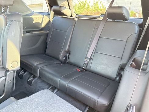 Used 2023 Chevrolet Traverse High Country w/ LPO, Floor Liner Package image 24