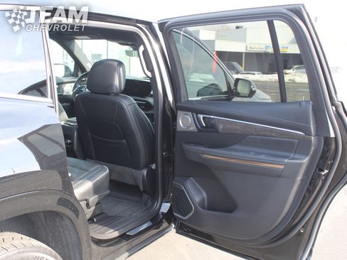 Certified 2025 Buick Enclave Avenir w/ Super Cruise Package image 25