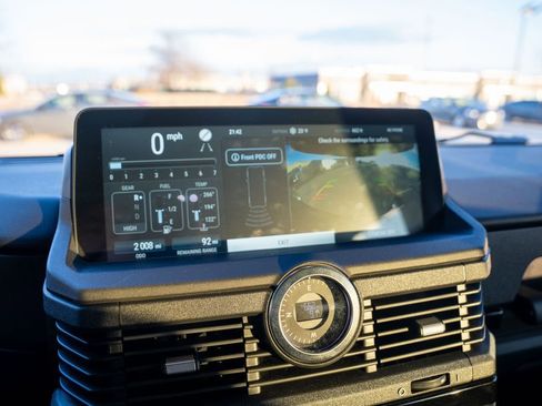 Used 2024 INEOS Grenadier Fieldmaster Edition image 28