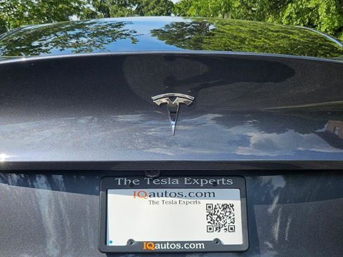Used 2023 Tesla Model Y 2WD image 30