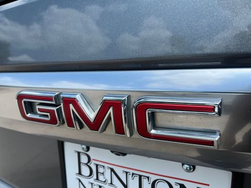 Used 2022 GMC Yukon Denali AWD/4WD image 38