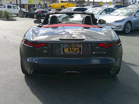 Used 2020 Jaguar F-TYPE Convertible image 8