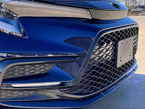 Used 2025 Toyota Corolla SE image 28