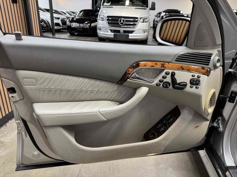 Used 2006 Mercedes-Benz S 500 image 37