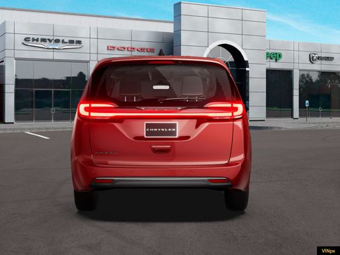 New 2027 Chrysler Pacifica Select FWD image 6