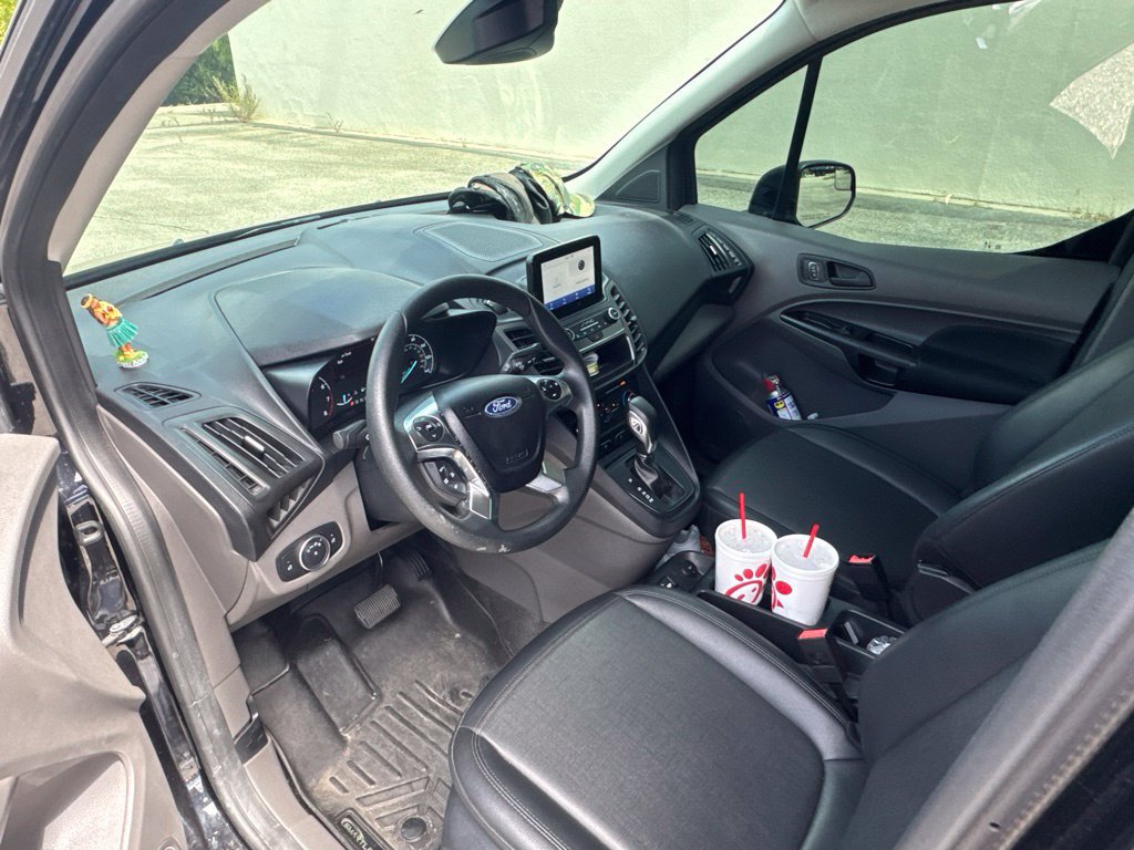 Used 2023 Ford Transit Connect XL FWD image 2