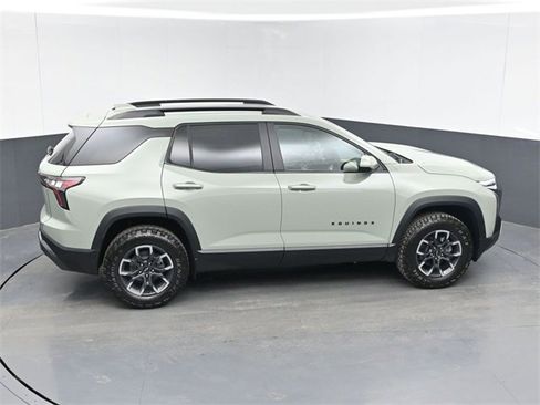 Used 2026 Chevrolet Equinox ACTIV w/ Convenience Package III image 23