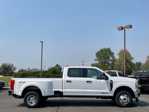 New 2026 Ford F350 XLT AWD/4WD image 2