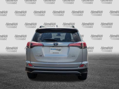 Used 2017 Toyota RAV4 XLE FWD image 9