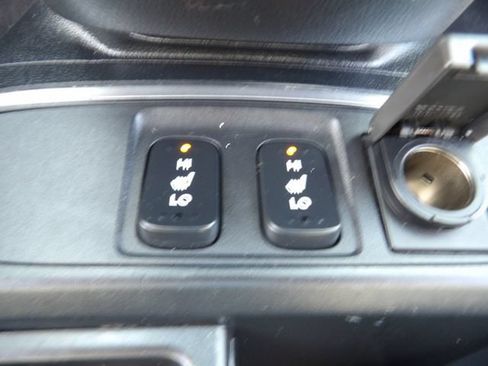 Used 2016 Honda CR-V EX-L image 17