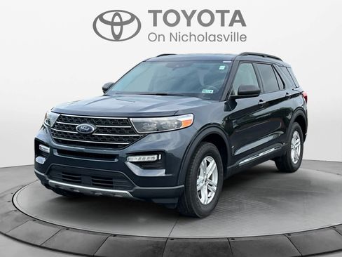 Used 2022 Ford Explorer XLT w/ Equipment Group 202A AWD/4WD image 1
